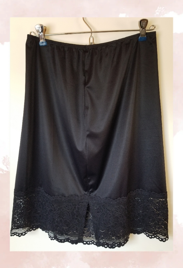 Dresses in February? – Designing Mimi